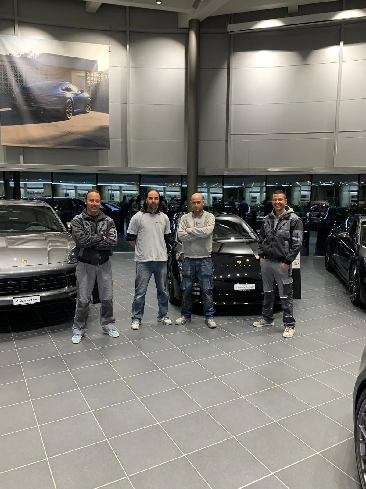 Das Team im Porsche Zentrum St. Gallen